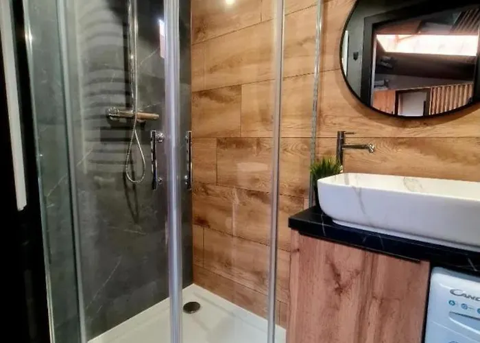 Hola Narutowicza 41 * Łódź