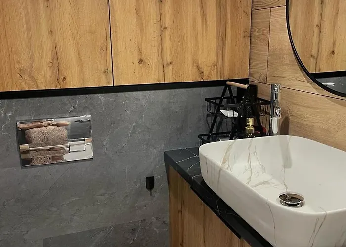 Hola Narutowicza 41 * Łódź